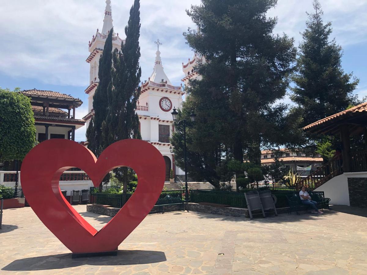 Hotel Quinta Angelica Mazamitla Kültér fotó